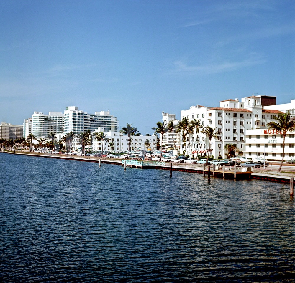 #33 Miami Beach from Indian Creek, 1964