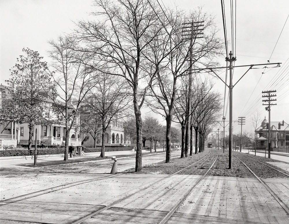 #26 St. Charles Avenue, New Orleans, 1900