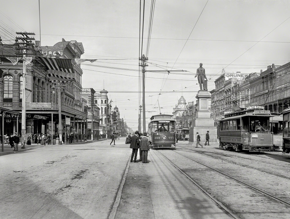 #21 Henry Clay Monument, Canal Street, New Orleans circa 1900
