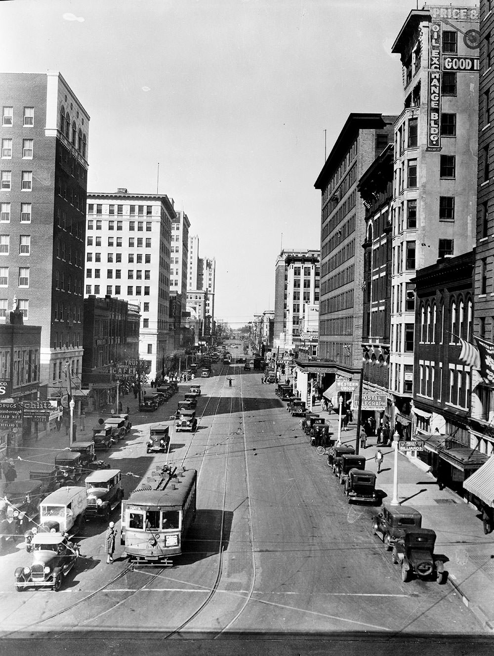 #10 Looking north on Broadway from Grand Avenue, Oklahoma City