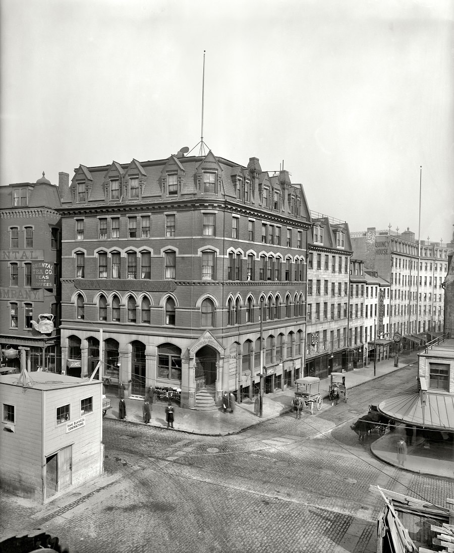 #83 Crawford House, Boston, 1910