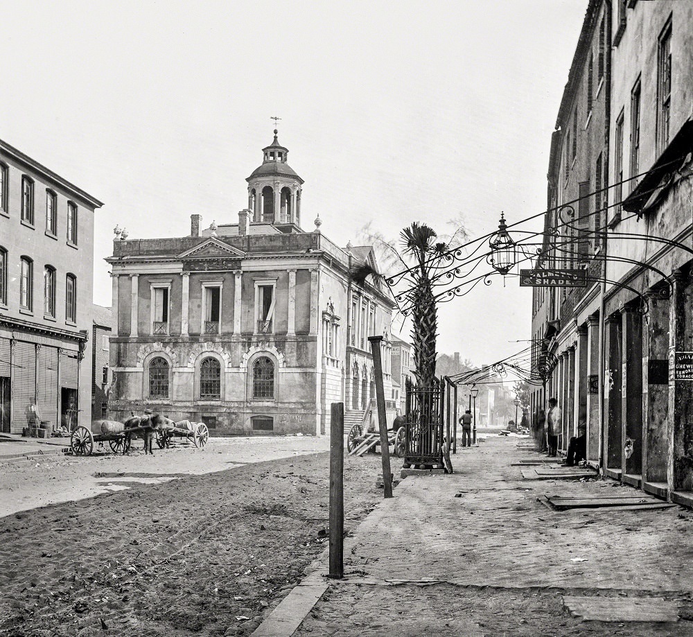 #4 Post Office (old Exchange and Custom House), East Bay Street, Charleston, April 1865