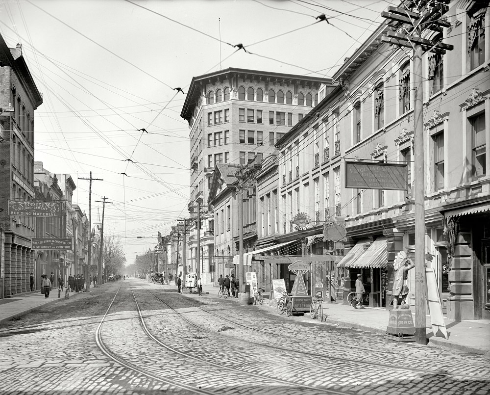 #50 Charleston, South Carolina, circa 1911. “Broad Street looking west.
