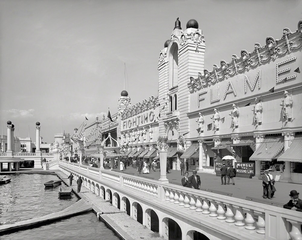 #67 Fighting the Flames, Dreamland, Coney Island, New York circa 1905