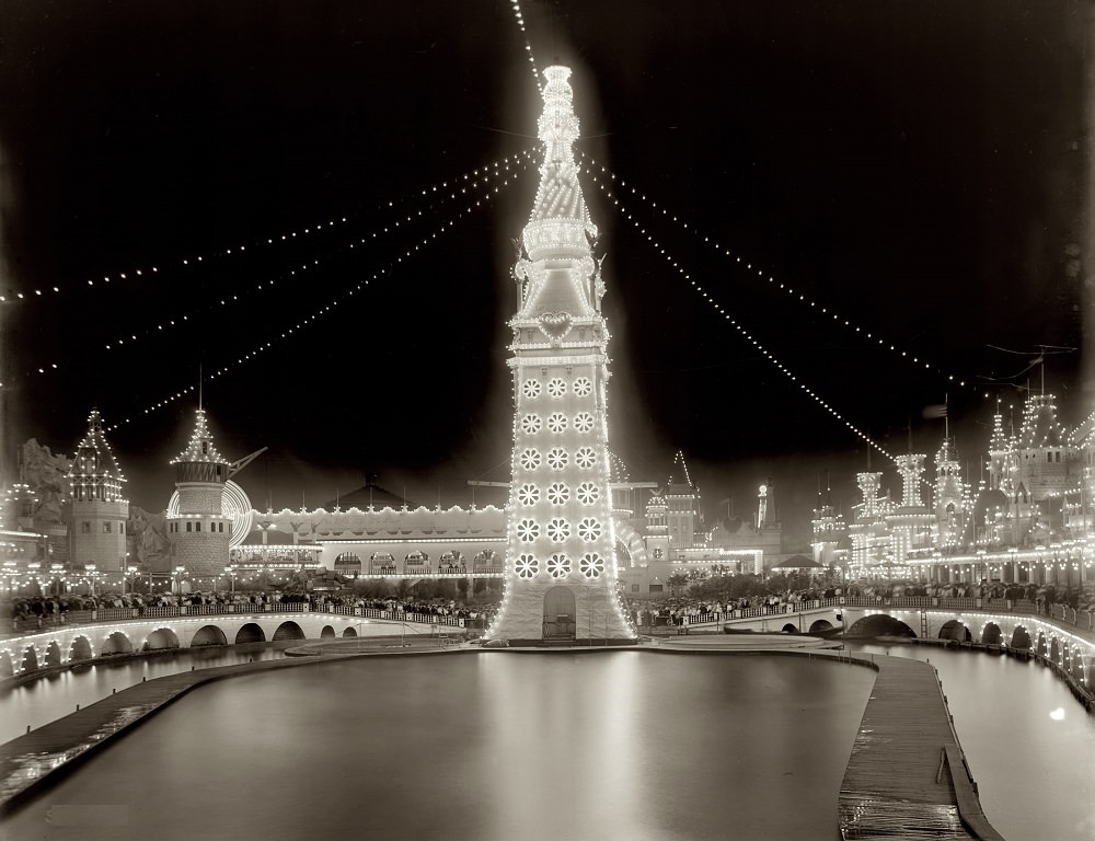 #40 Luna Park at Night, Coney Island circa 1905