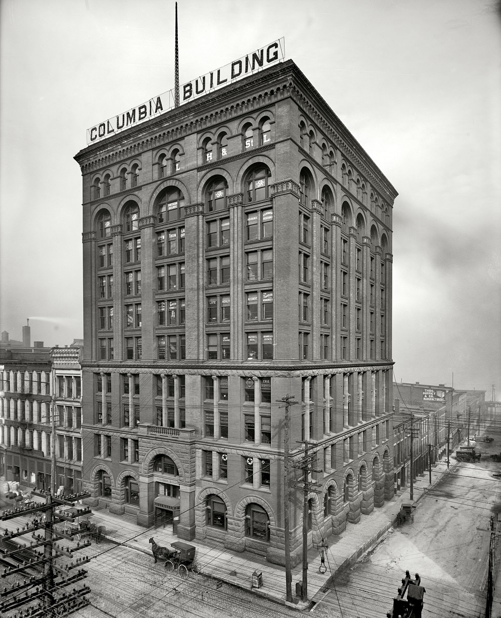 #7 Columbia Building, Fourth and Main, Louisville, 1906