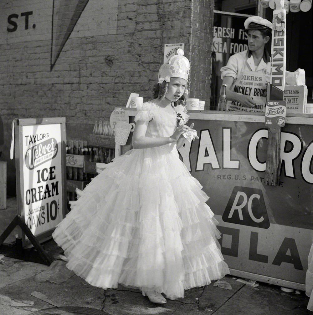 #31 Cotton carnival, Memphis, May 1940