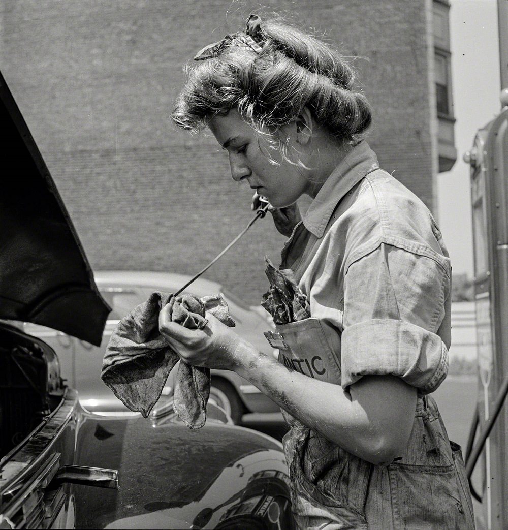#44 Miss Natalie O’Donald, service-station attendant at the Atlantic Refining Company garages, Philadelphia, June 1934