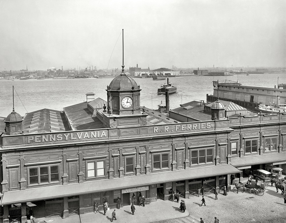 #60 Pennsylvania R.R. ferry terminal, Market Street, Philadelphia circa 1908