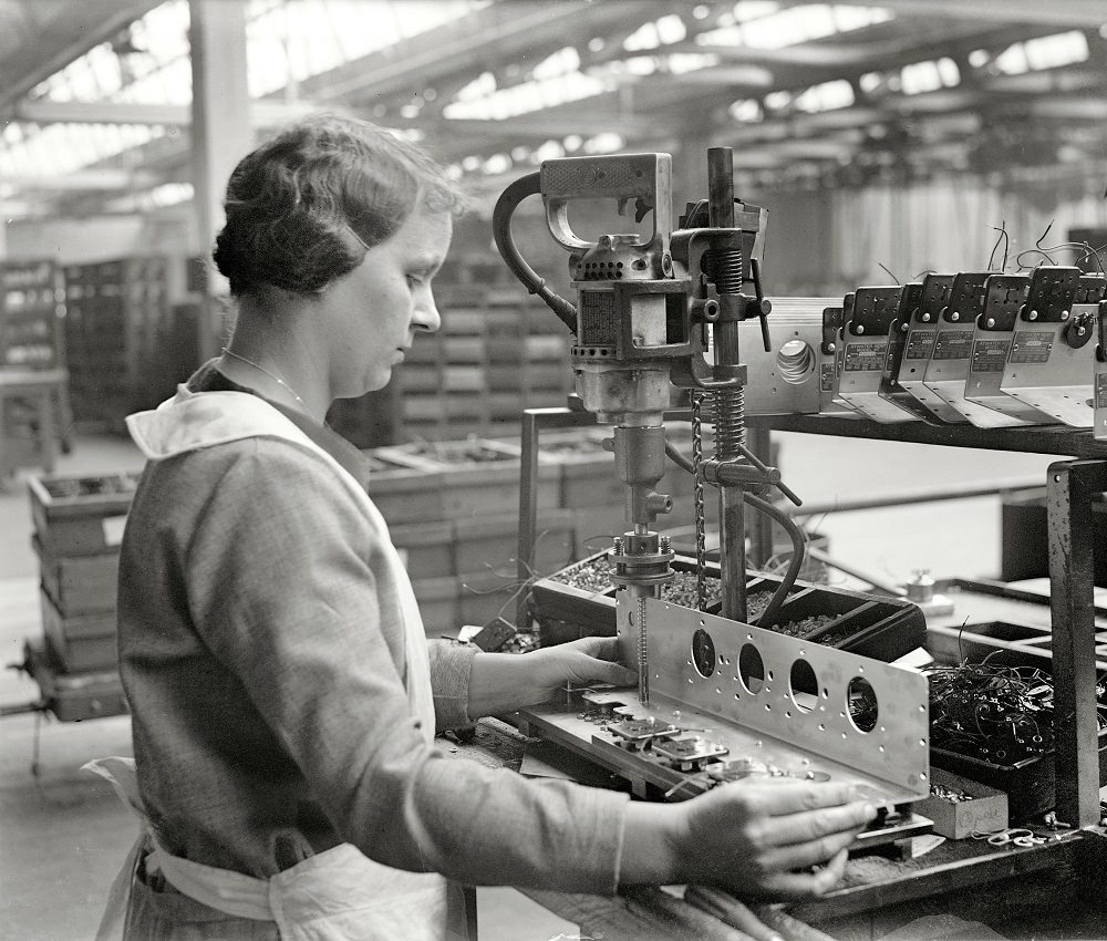 #80 Atwater Kent Factory for T.R. Shipp, Philadelphia circa 1928