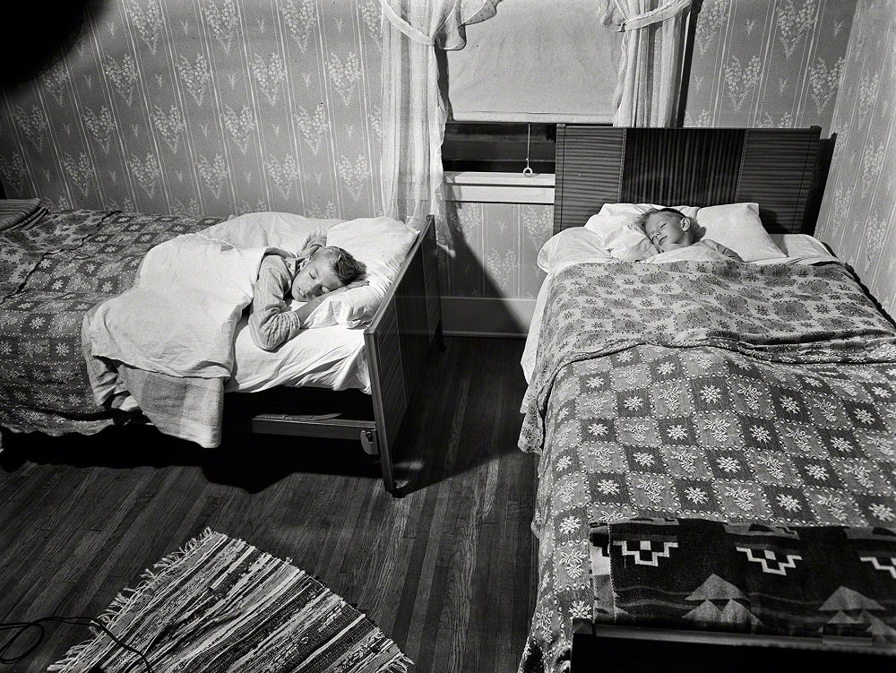 #23 The two Babcock boys share one room, New York, September 1942