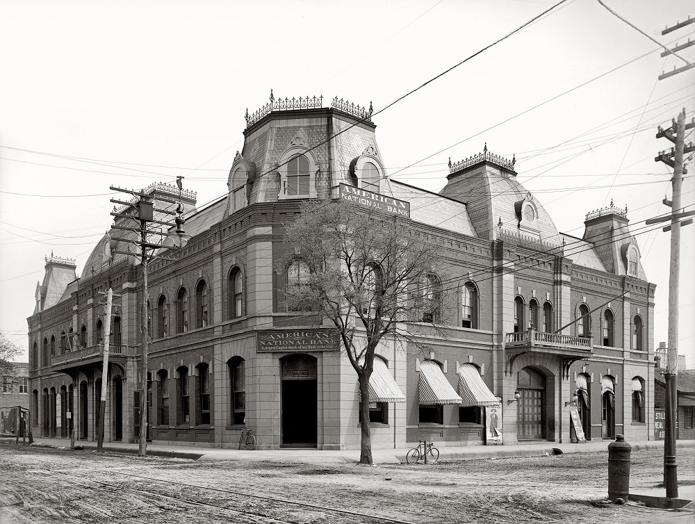 #10 Opera House and American National Bank, Pensacola, Florida, circa 1904