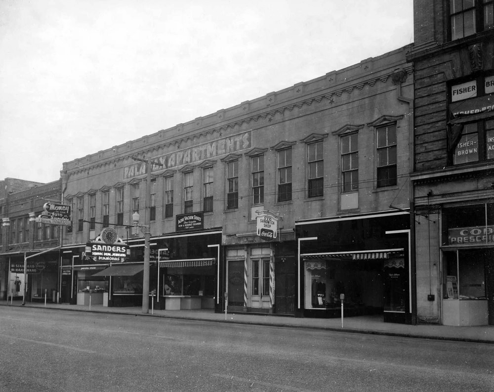 #29 The Palafox Apartments and other shops on South Palafox Street, Pansacola, 1936