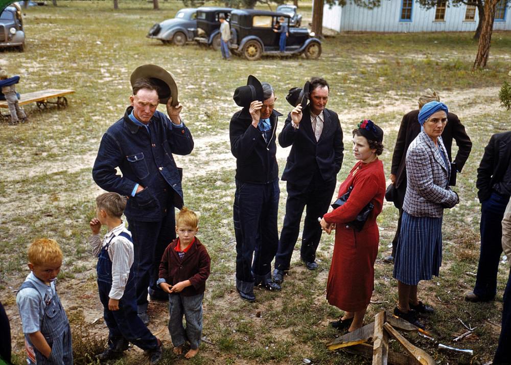 #12 Saying grace before the barbeque dinner at the Pie Town, New Mexico, September 1940