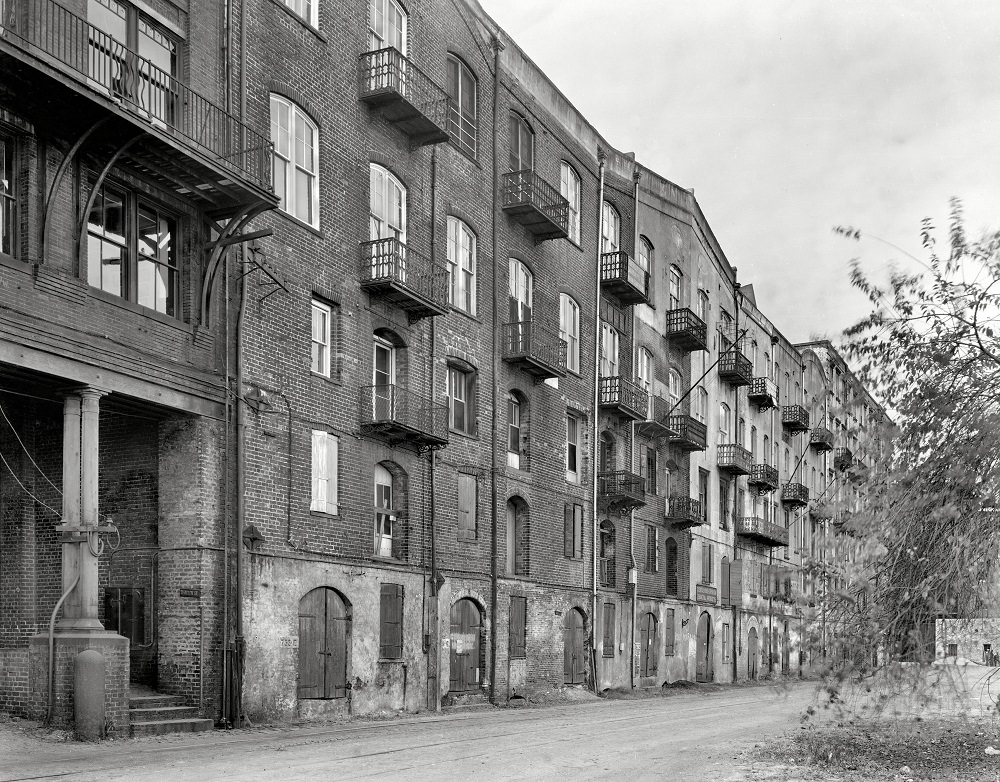 #13 Stoddard’s Lower Range from Factors Walk, River Street, Savannah, 1937