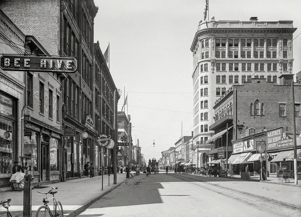 #31 Broughton Street, Savannah, Georgia, 1905