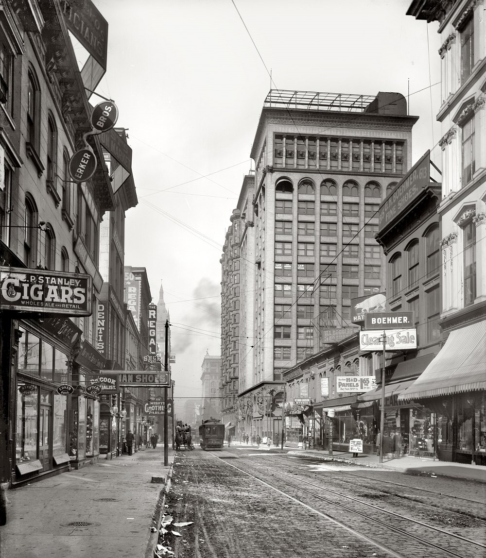#55 Olive Street west from Sixth, St. Louis, Missouri, circa 1900