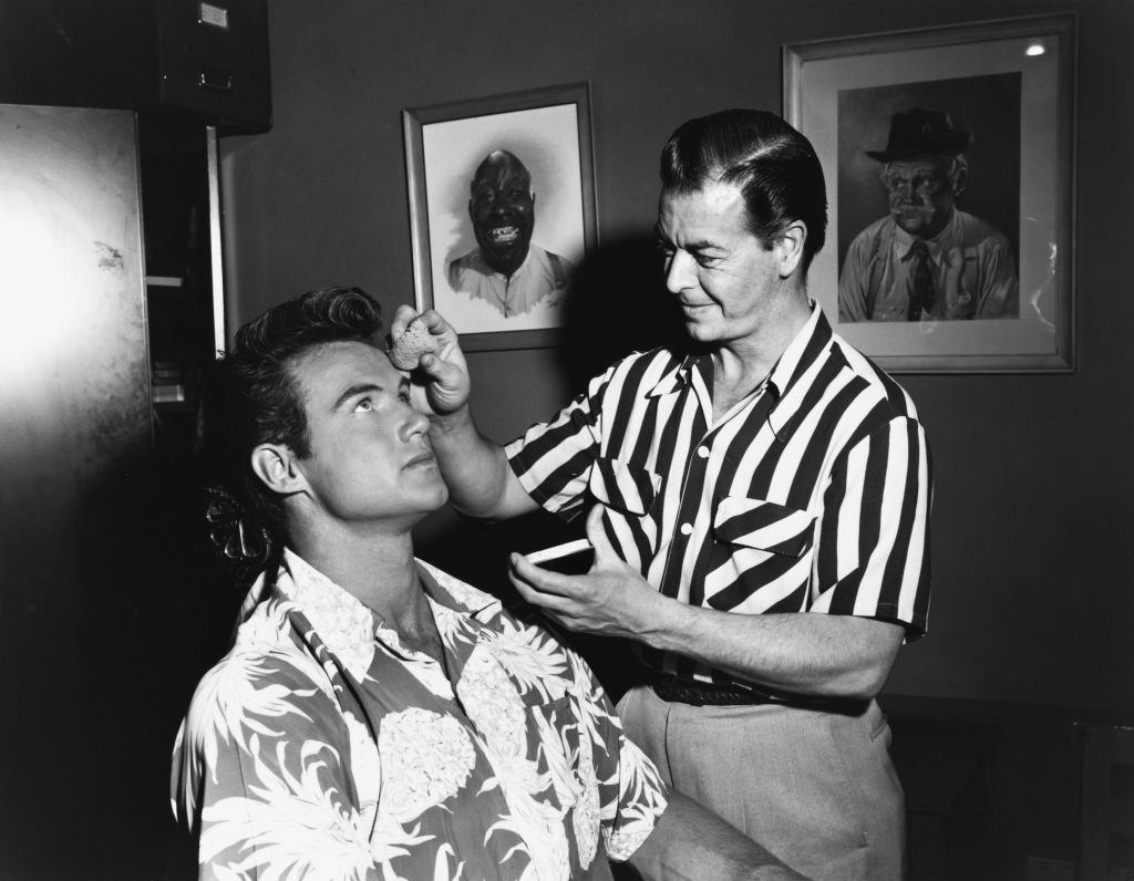 Steve Reeves in make-up room before his appearance on the ‘Edward Allen Show’, circa 1955