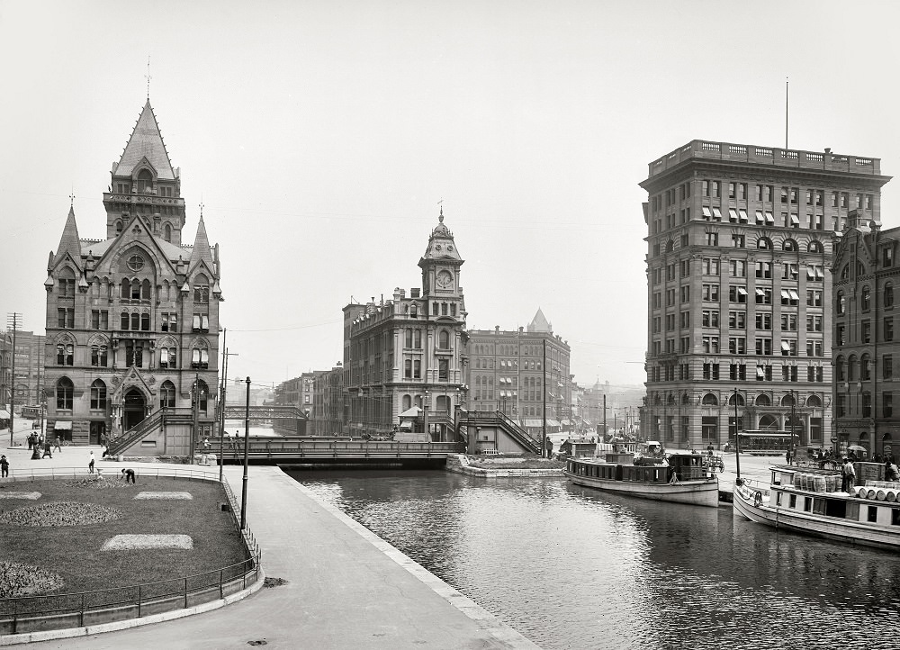 #8 Erie Canal at Salina Street, Syracuse, 1904