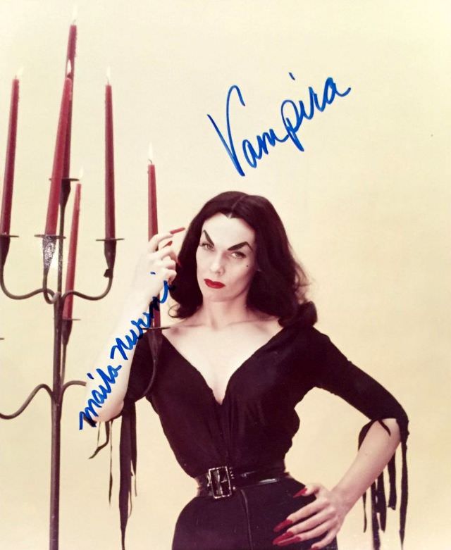 Vampira the Horror Queen: Story and Fabulous Photos Of Maila Nurmi From Her Life Celebrities