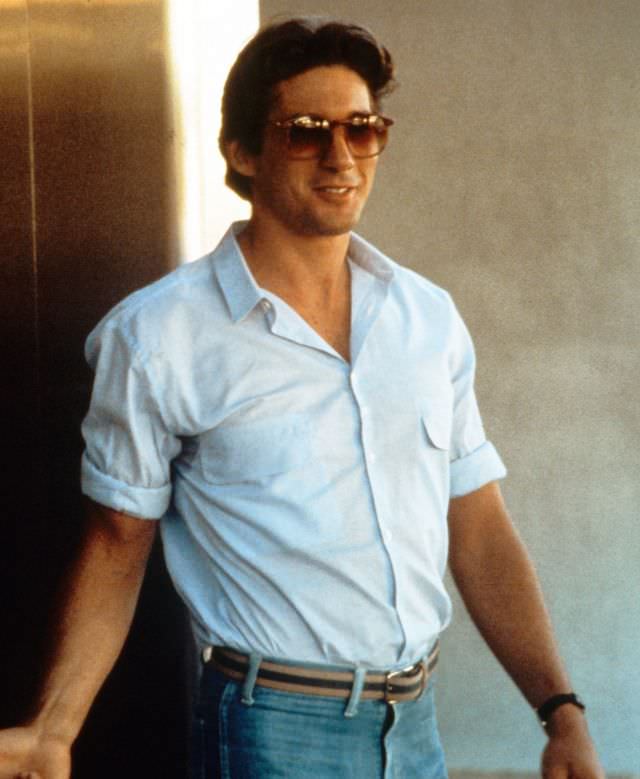 Stunning Photos Of Young And Handsome Richard Gere Celebrities