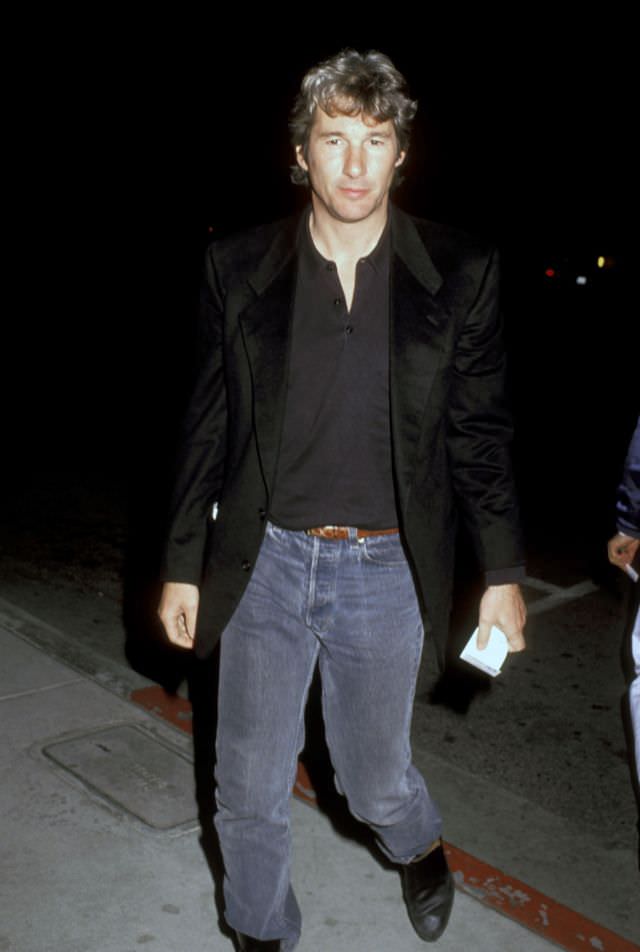 Stunning Photos Of Young And Handsome Richard Gere Celebrities