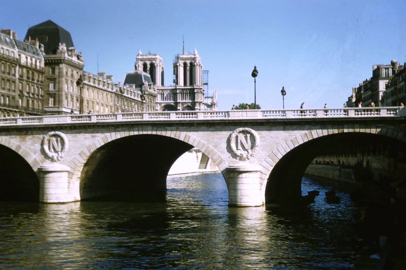 #51 Pont St. Michel, Sept. 15, 1956
