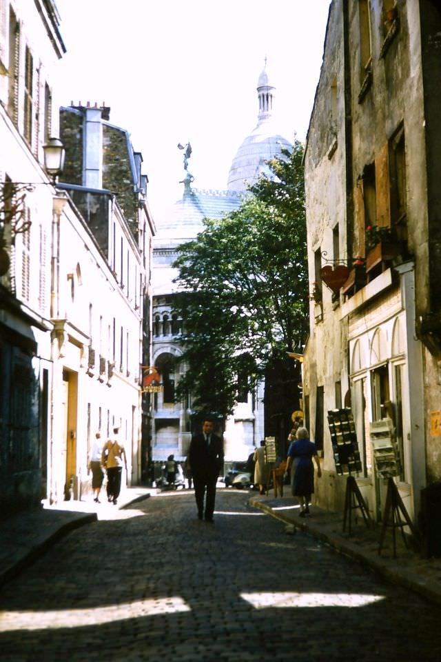 #55 View of Sacré-Coeur from rue du Chevalier de la Barre, Sept. 15, 1956