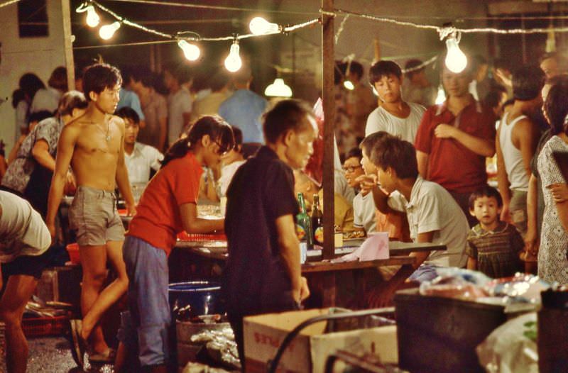 #4 Connaught Road night market, Hong Kong, 1970s