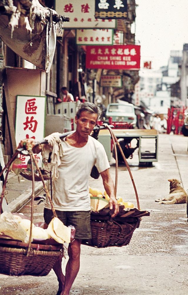 #20 A seller, Hong Kong, 1970s