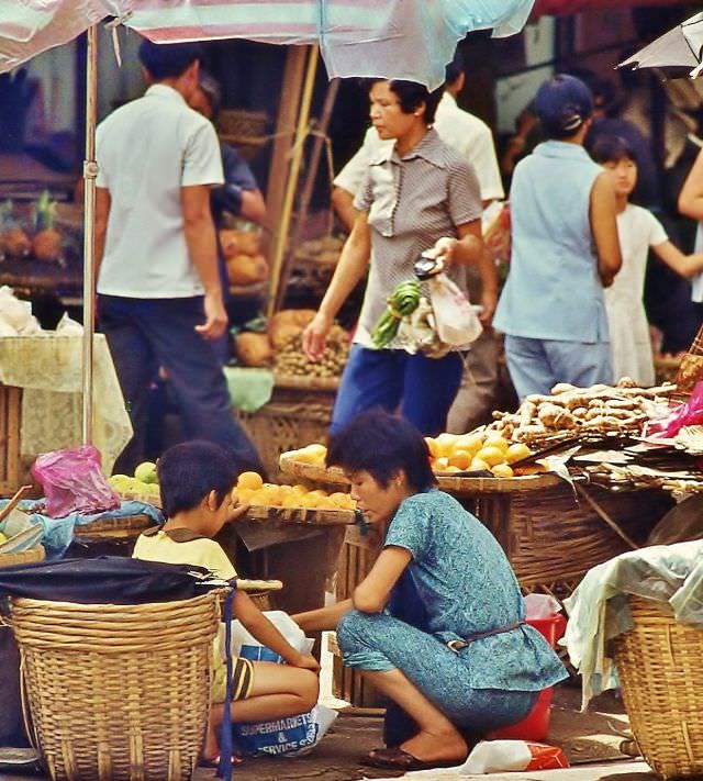 #38 Street market at Hollywood Road area, Hong Kong, 1970s