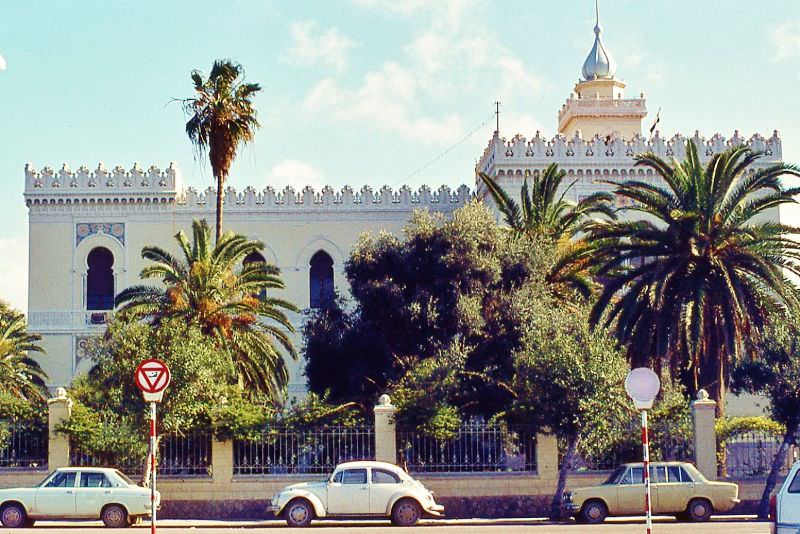 #40 Italian Bank, Tripoli, 1970s