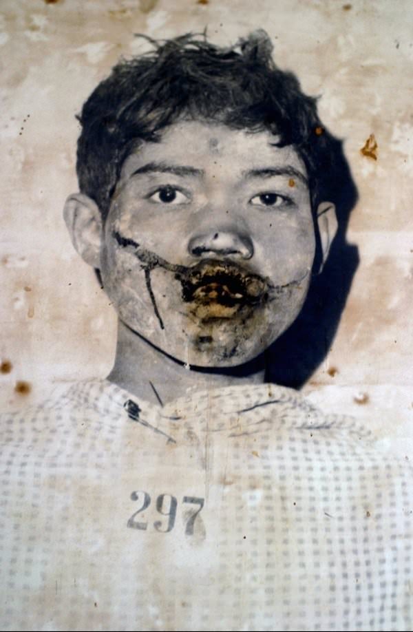#39 Another prisoner tortured brutally.