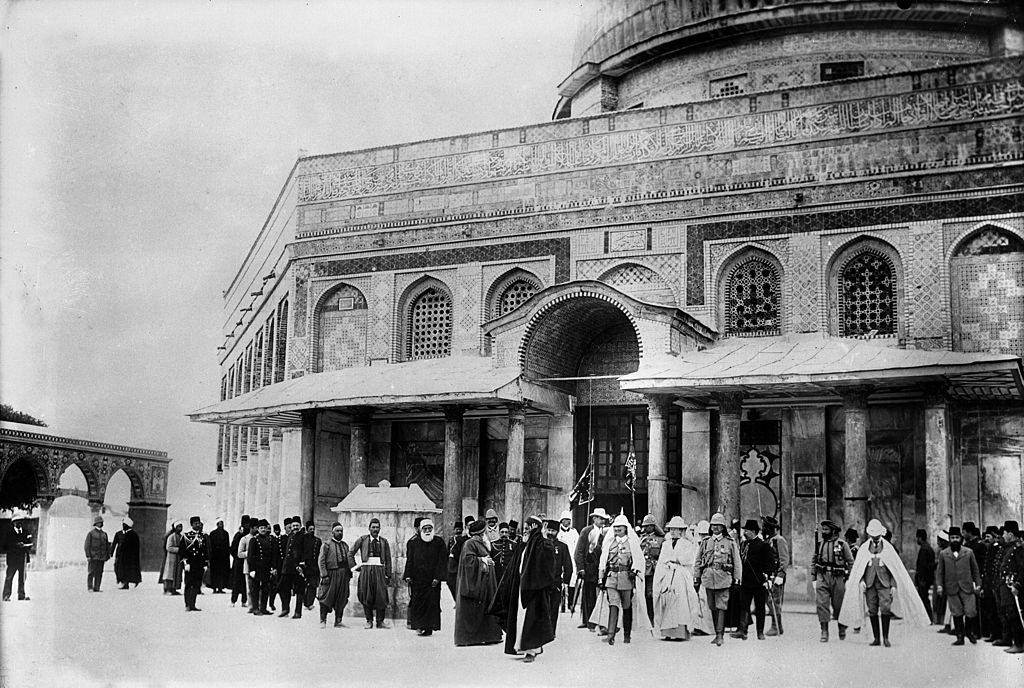 #3 William II in Jerusalem, The emperor and the empress leaving the mosque of Omar, 1898.
