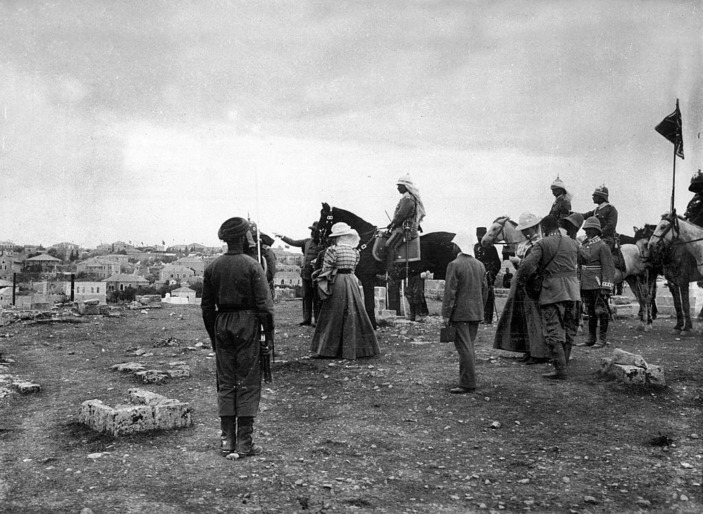 #4 William II in Jerusalem, The emperor and the empress contemplating the panorama of the city. 1898