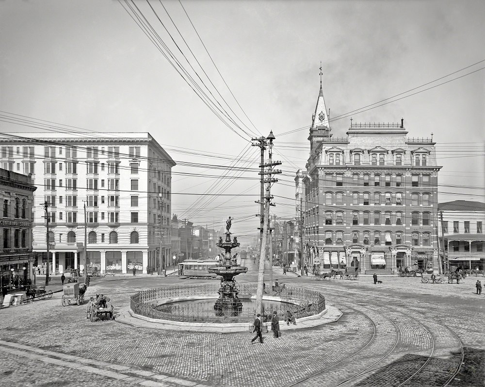 #9 Commerce Street from Court Square, Montgomery, Alabama, circa 1906