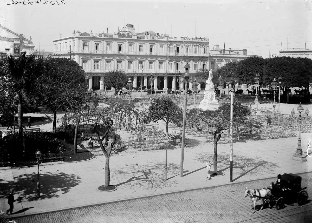 #5 Central Park and the Gran Hotel Inglaterra, Havana, 1905