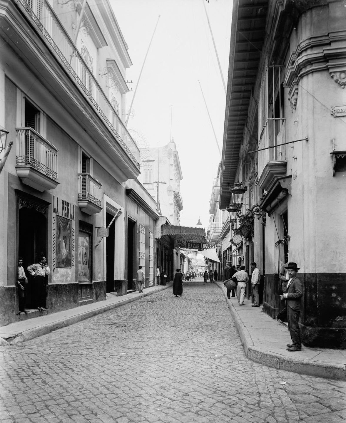 #11 Obrapia Street, Havana, 1900
