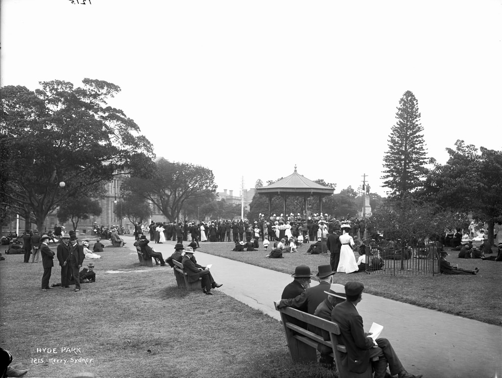 #27 Hyde Park, Sydney, 1902