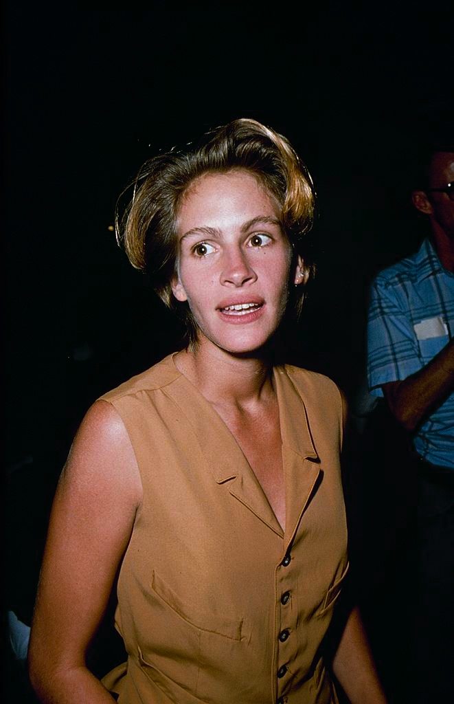 #25 Julia Roberts in yellow dress, 1990