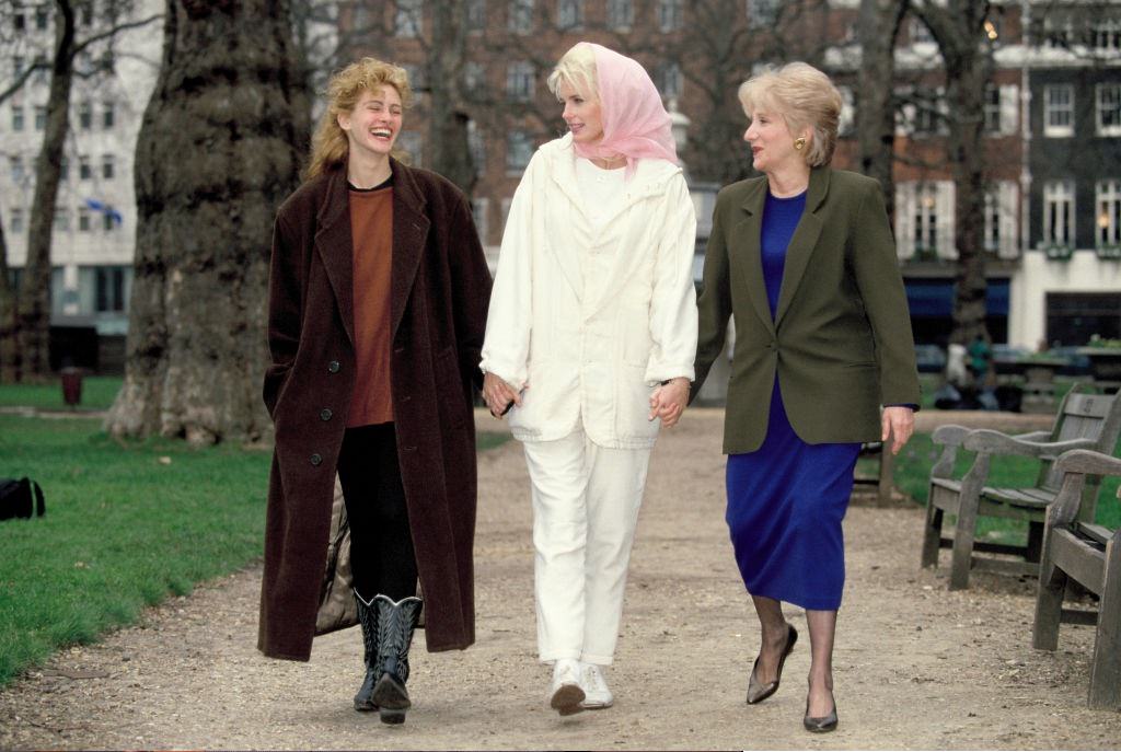 #36 Julia Roberts with Daryl Hannah and Olympia Dukak, 1990