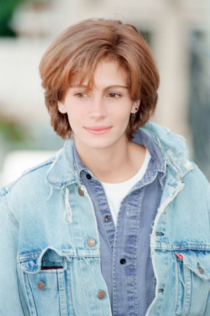 #41 Julia Roberts at the festival to promote new film, Flatliners, 1990