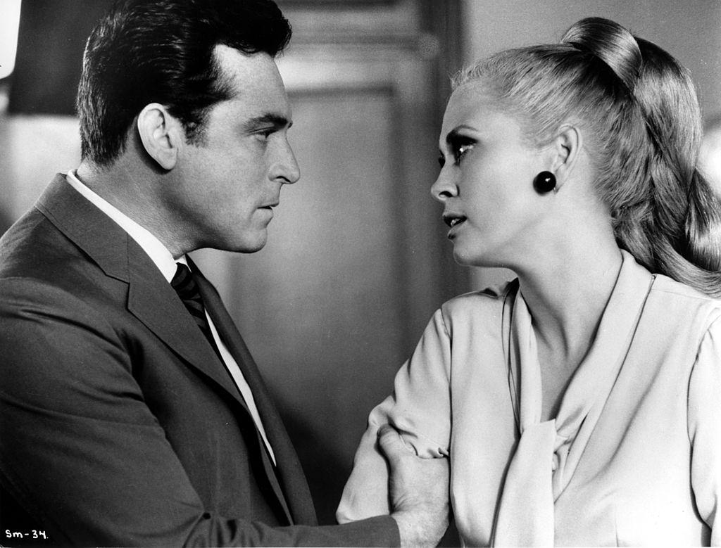 #48 Faye Dunaway with Paul Burke, 1968