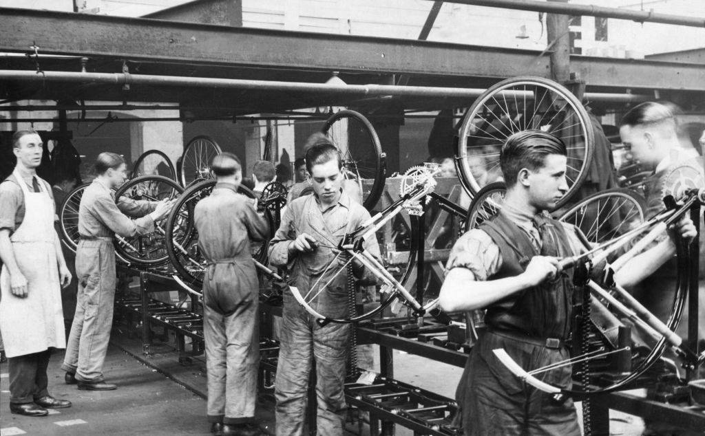 #10 BSA Bicycle assembly line in Small Heath 30th April 1935.