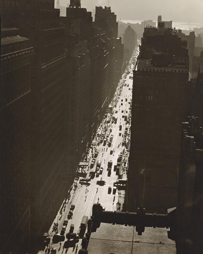 #5 Seventh Avenue, looking south from 35th Street
