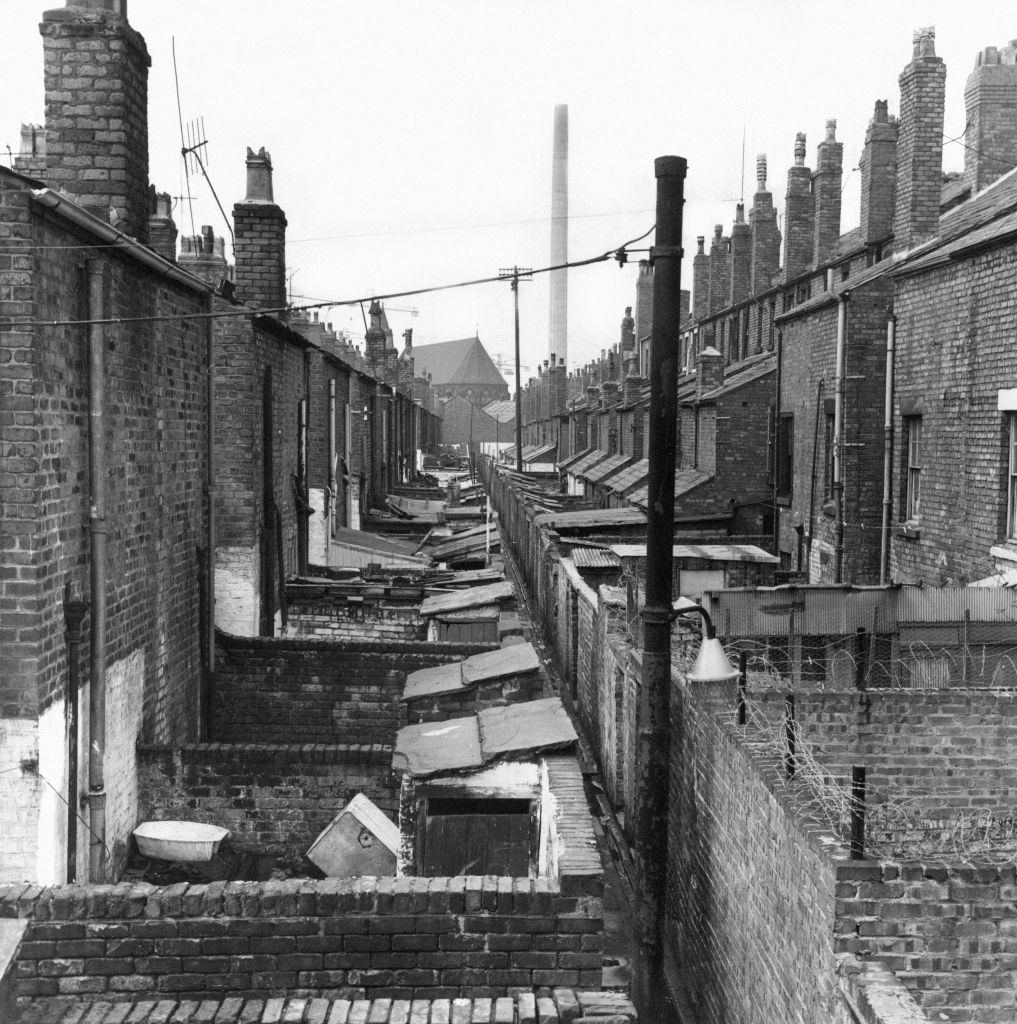 #12 Back alleyway, Kensington Fields, Liverpool, 2nd July 1970.