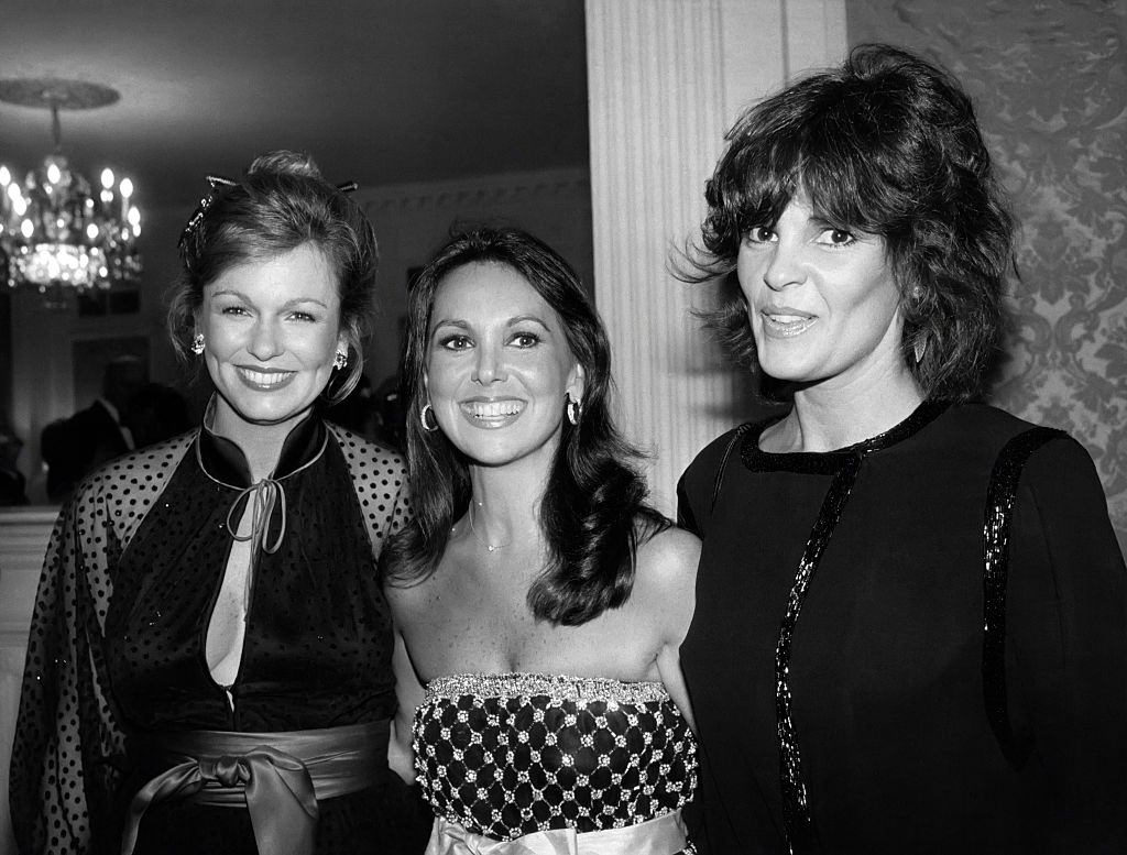 #5 Ali McGraw with Phyllis George and Marlo Thomas, 1979.