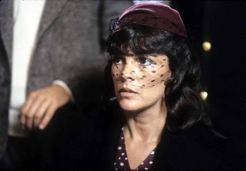 #45 Ali MacGrow during the making of ‘The Wids of Wars’, 1983.