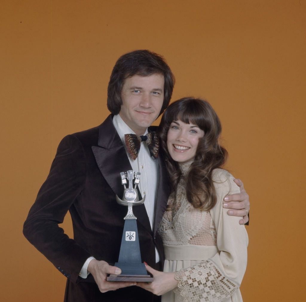 #29 Barbi Benton with Roger Miller during the 1975 Academy Of Country Music Awards