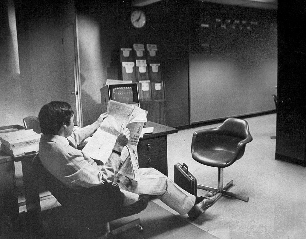 #28 Stock Broker Paul R. Esserman gets Break from normally Busy Routine, New York, July 13, 1977.